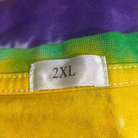 Tie-Dye T-Shirt and headband size 2XL but runs Small - Picture 3 of 5